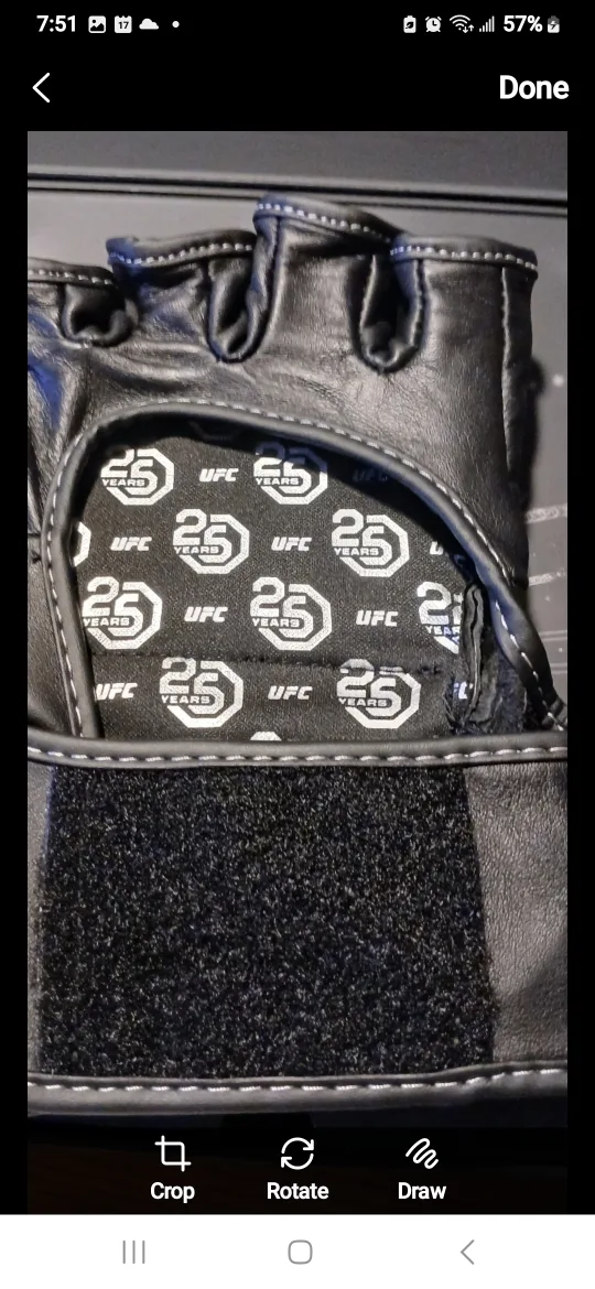 NEW! RARE UFC 25 YEAR SILVER ANNIVERSARY PROMO PACKAGE image indicator(5)