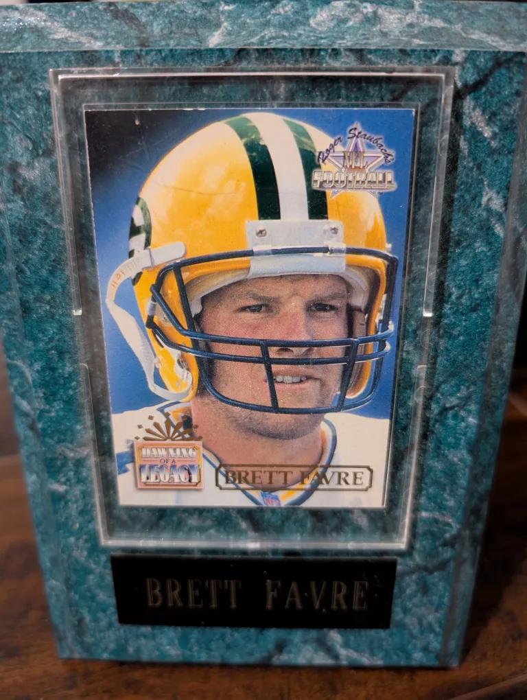 Brett Favre Trading Card in Display Case thumbnail