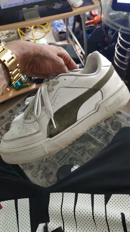 size 9 puma thumbnail