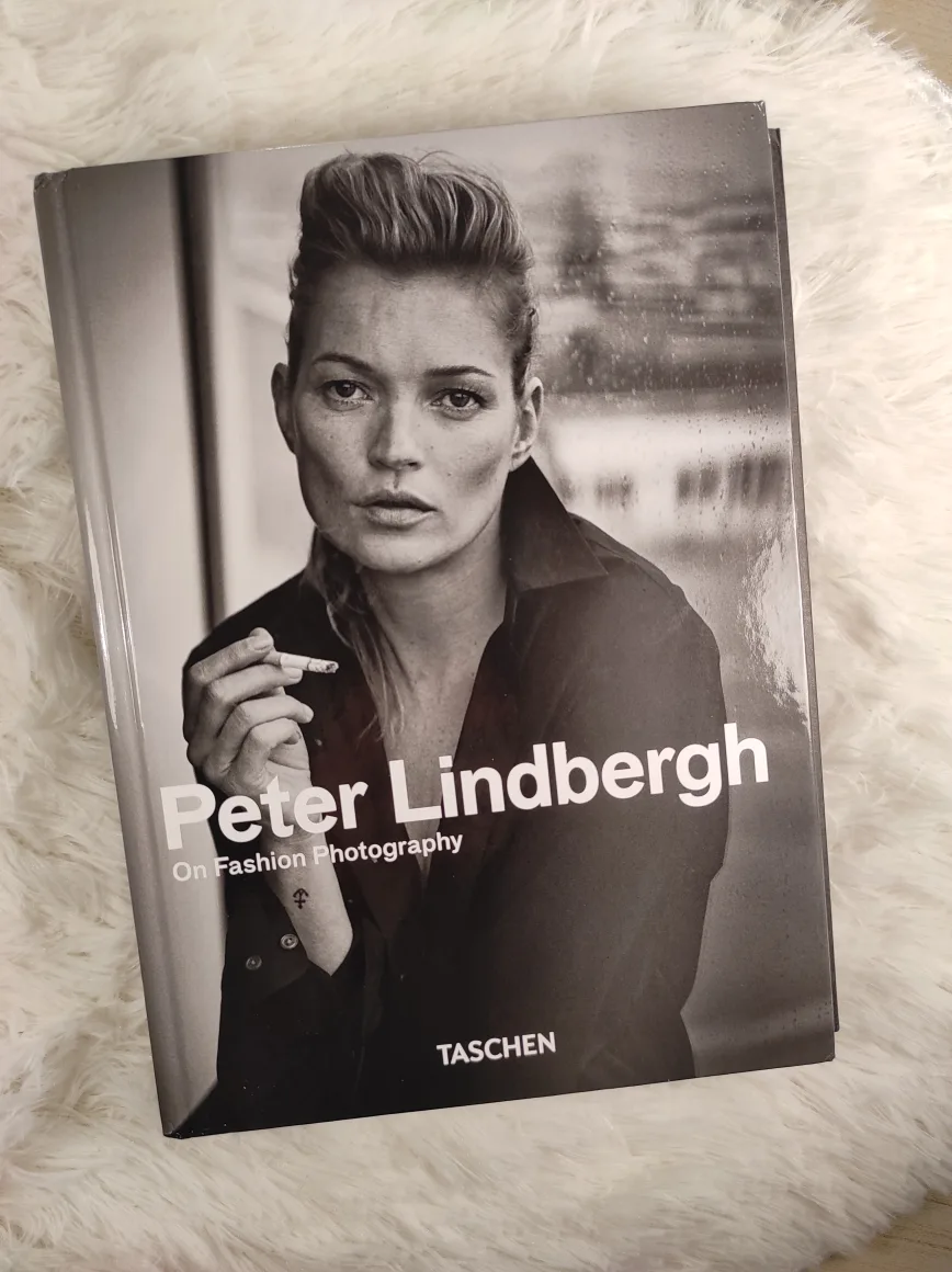 Peter Lindbergh. On Fashion Photography thumbnail