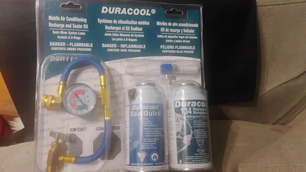 🇨🇦 Duracool Mobile AC Recharge & Sealer Kit thumbnail