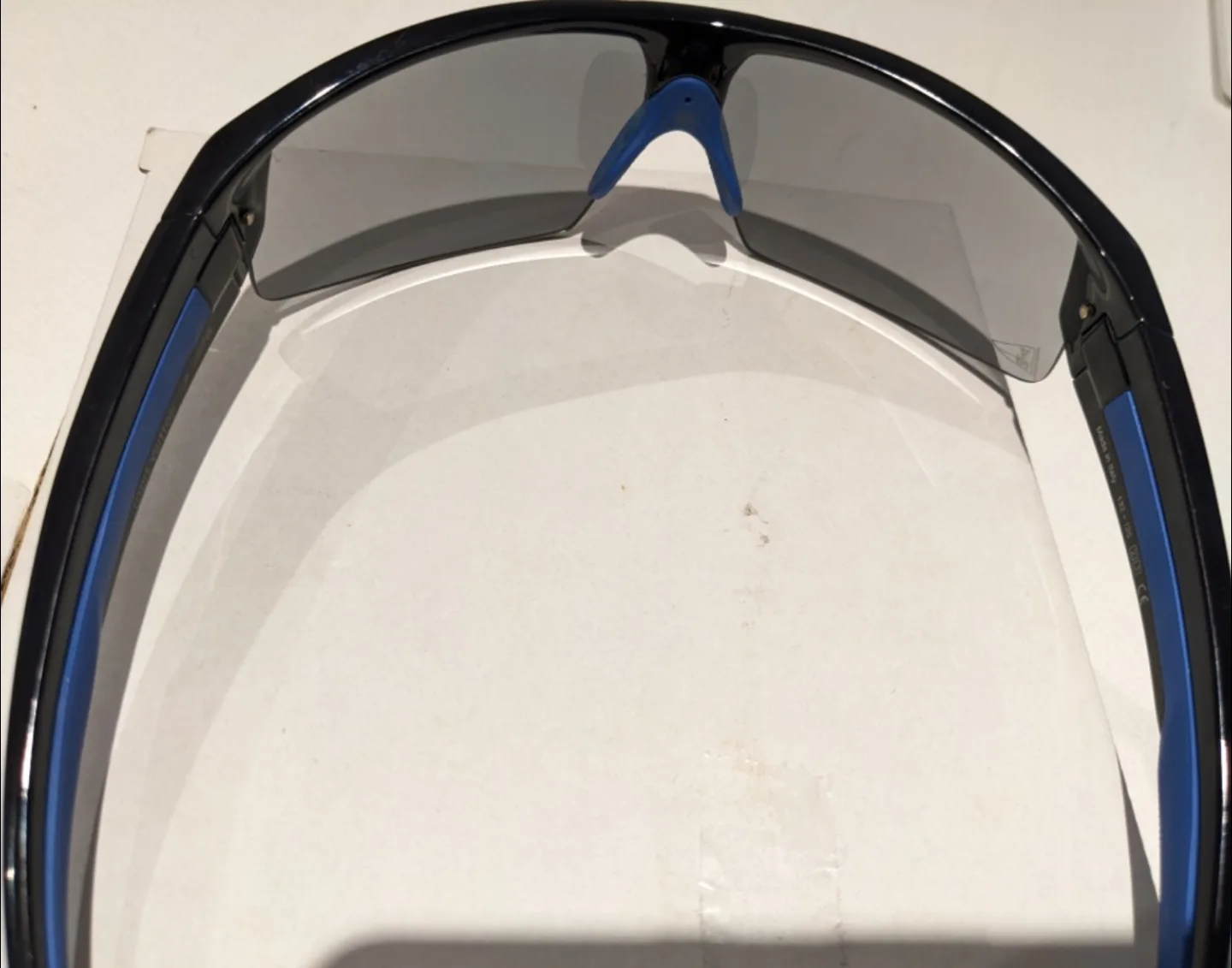 LV Cup Sunglasses - Black image indicator(4)