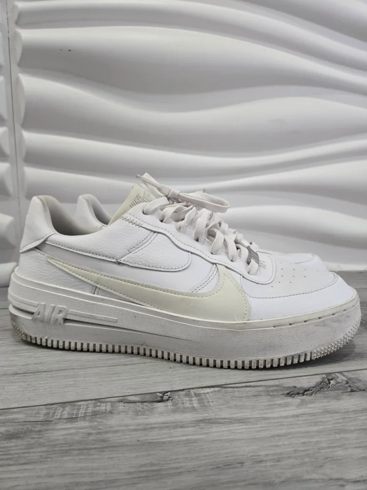 Nike Air Force 1 Platform Shoes - Size 11 thumbnail