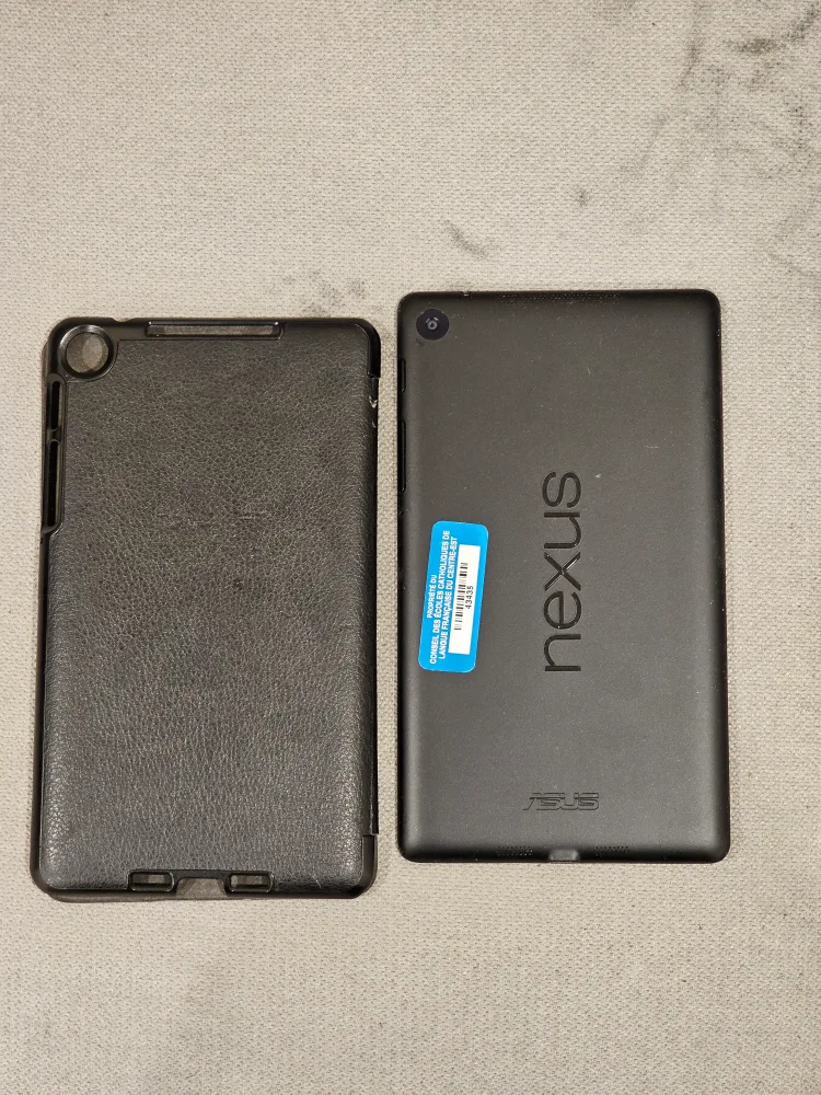 Asus Nexus 7 Tablet with Poetic Case image indicator(2)