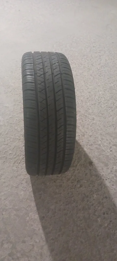 Toyota Tires and Rims - Set of 2 image indicator(8)