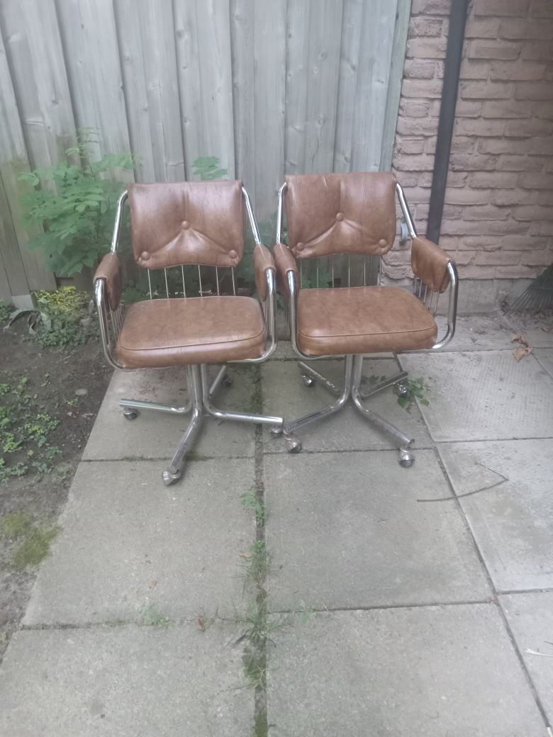 Brown Office Chairs
