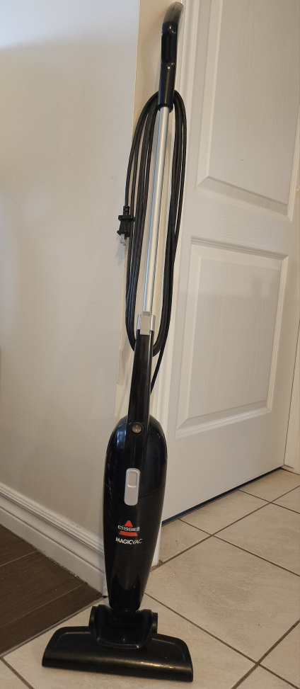 Bissell Magic Vac Stick Vacuum - Black