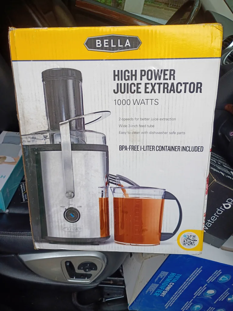 Bella High Power Juice Extractor - 1000 Watts thumbnail