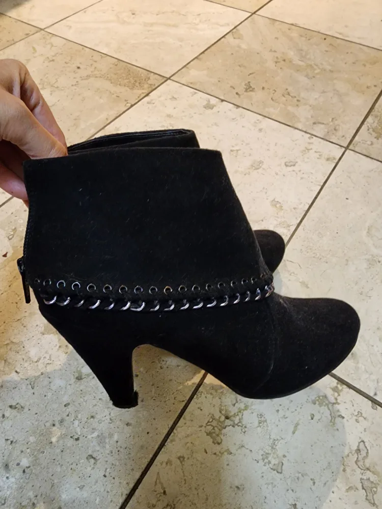 Black Ankle Boots - Size 6 thumbnail
