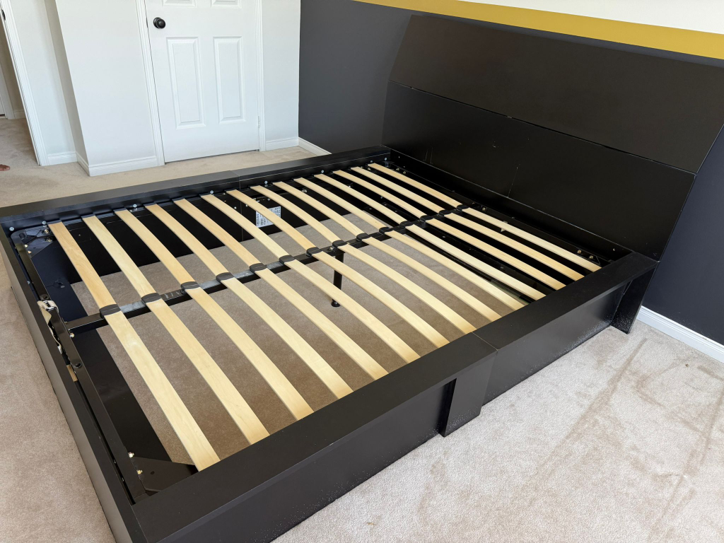 Queen Hydraulic Storage bed - photo 5