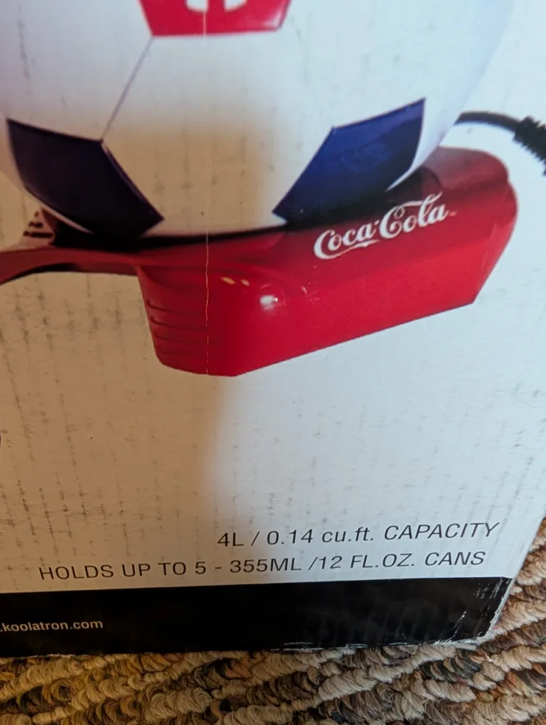Coca-Cola Soccer Ball Cooler Thermoelectric image indicator(7)