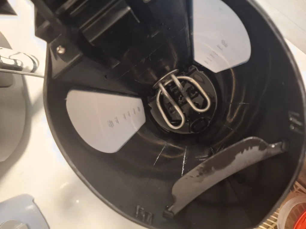 Proctor Silex 1.7L Electric Kettle - Black image indicator(5)