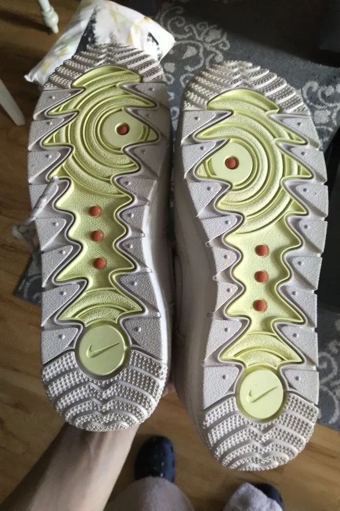 brand new!! Nike Air Force 1 Sculpt Cream Sneakers - Size 7 image indicator(3)