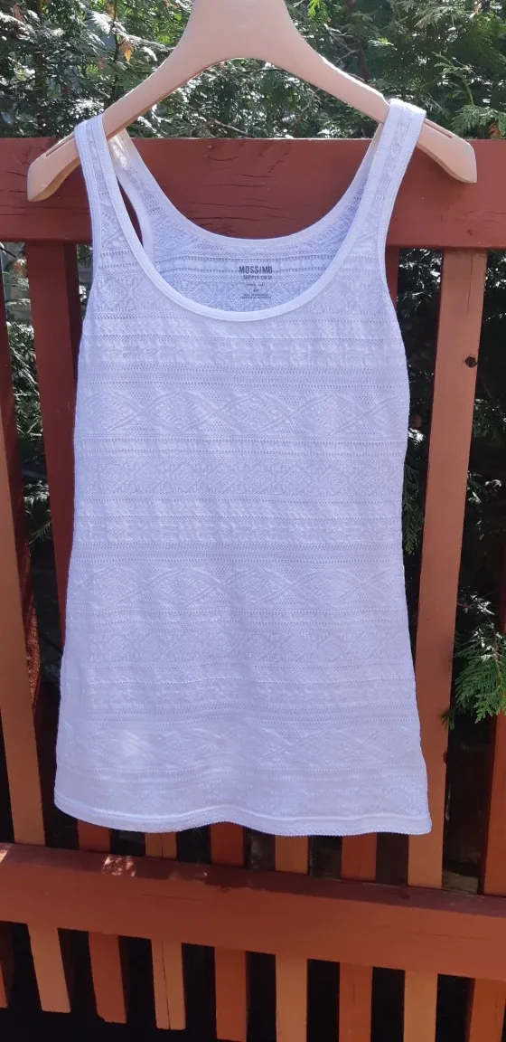 NEW Beautiful White Tank Top - Size S image indicator(3)
