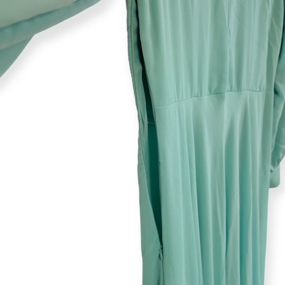 Turkish Maxi Dress - Size 6US 🇨🇦 image indicator(5)