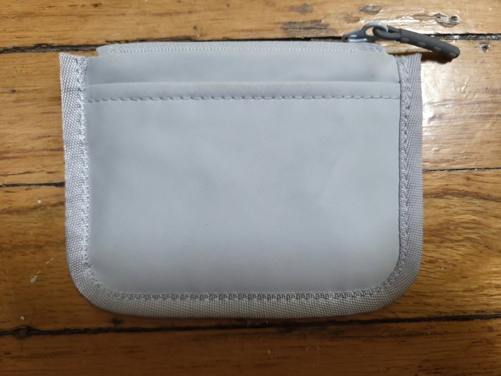lululemon card case - photo 2