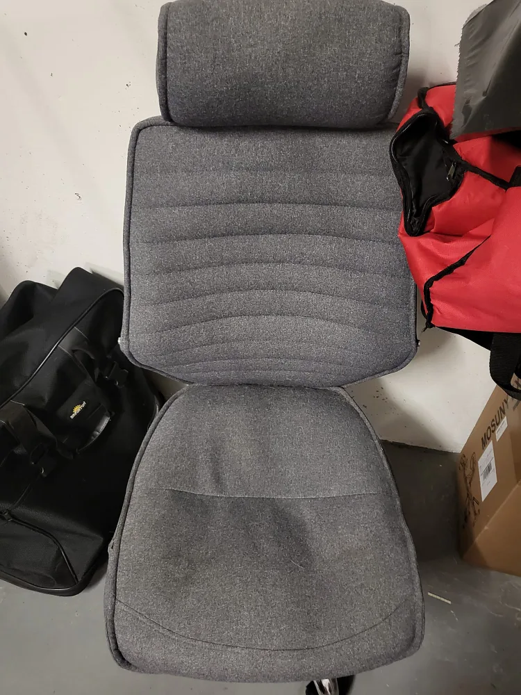 Grey Office Chair for free thumbnail