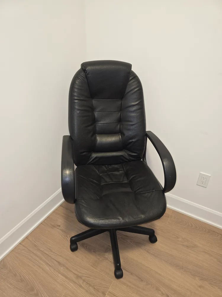 Black Office Chair image indicator(2)