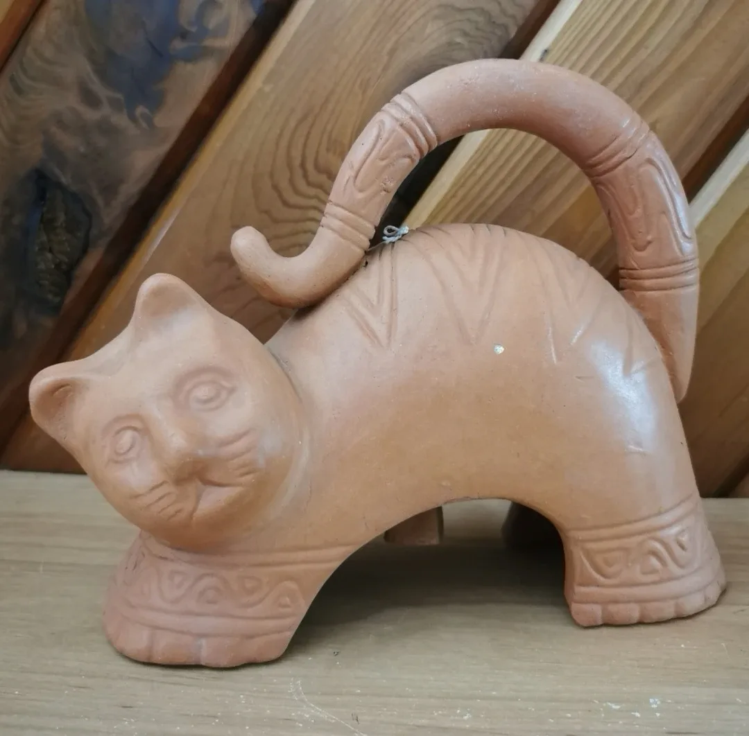 Pottery Cat with Bell thumbnail