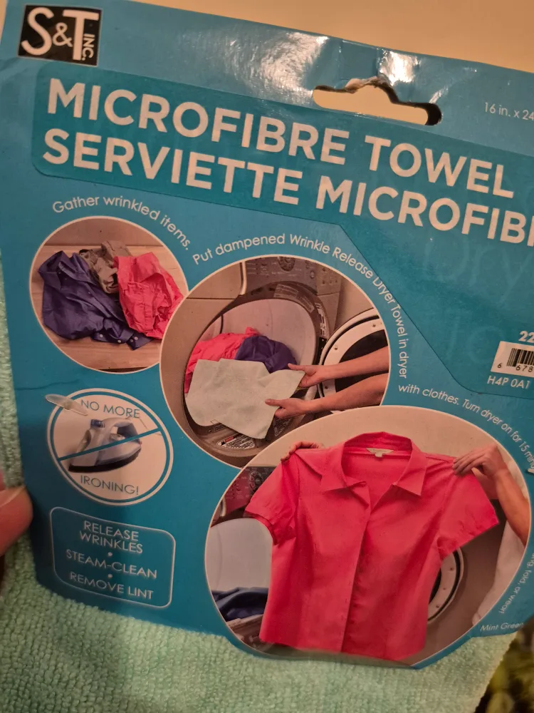 S&T Microfibre Towel - New in Package thumbnail