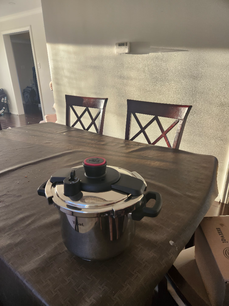 T-fal Clipso Pressure Cooker - photo 3