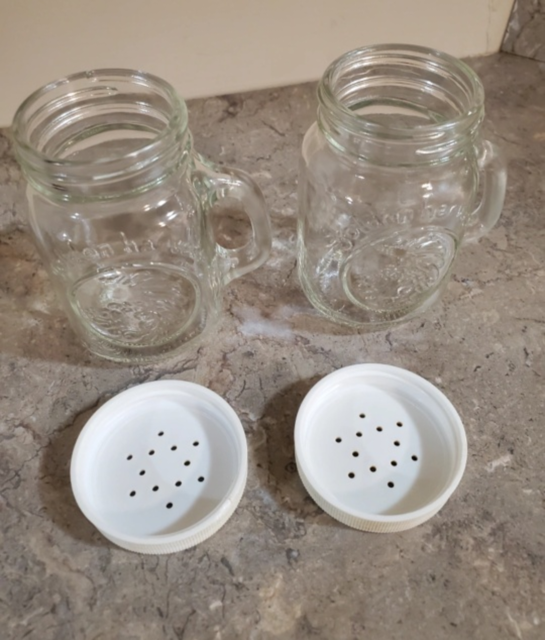 Vintage Golden Harvest Mason Jar Salt & Pepper Shakers - photo 4