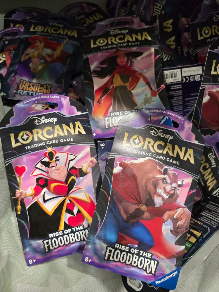 Disney Lorcana - Rise of the Floodborn - Sleeved Booster Packs thumbnail