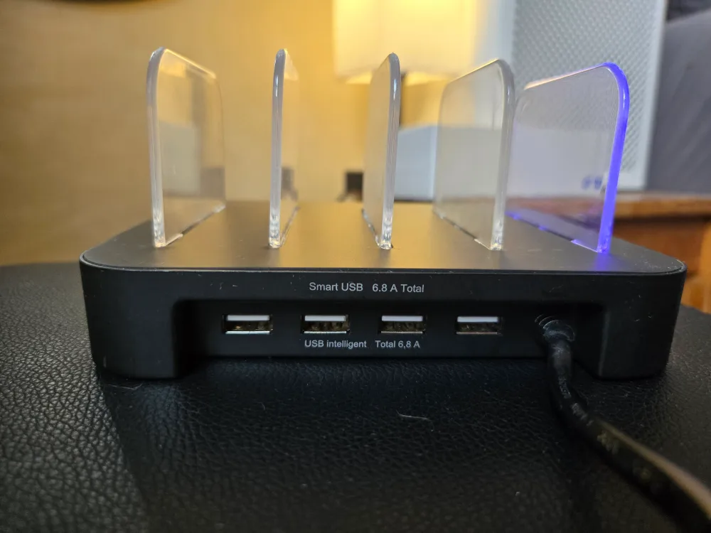 USB hub Charging dock thumbnail