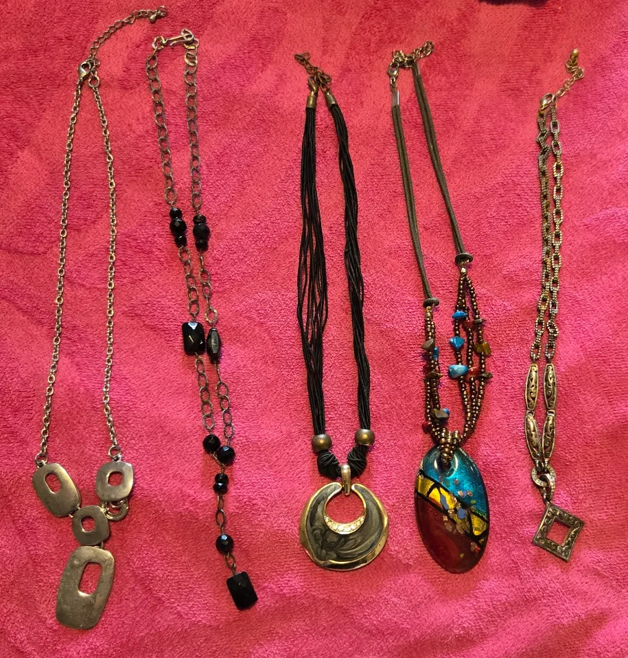 Assorted Fashion Necklaces - Lot of 5 thumbnail