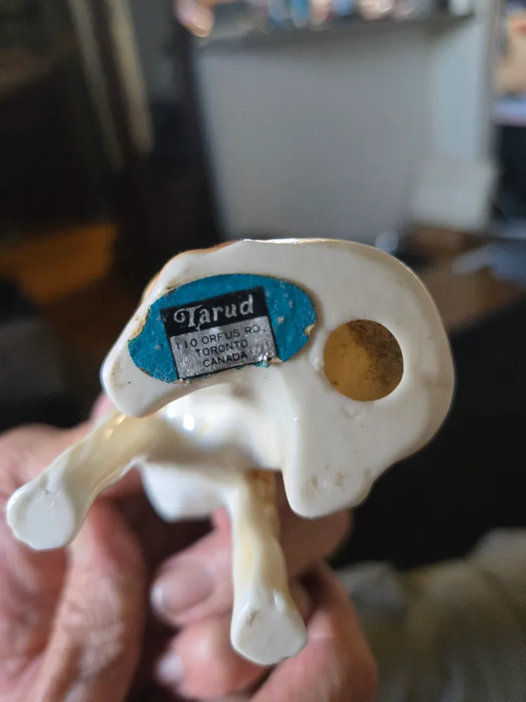 Tarud Dog Figurine image indicator(2)