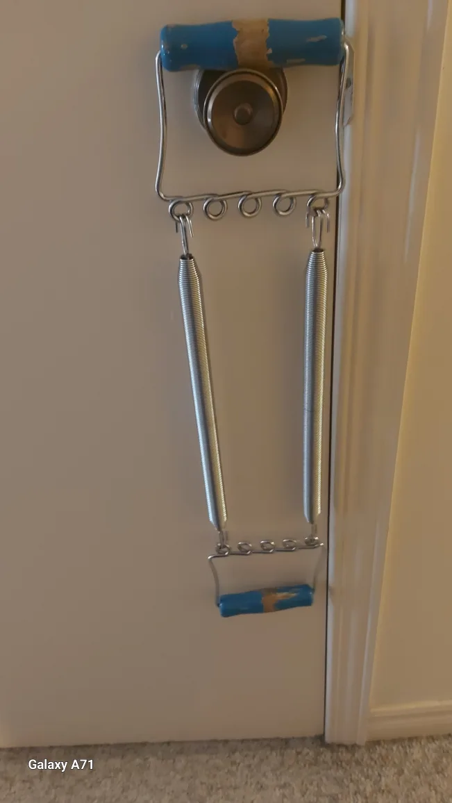 Doorway Gym Exerciser thumbnail
