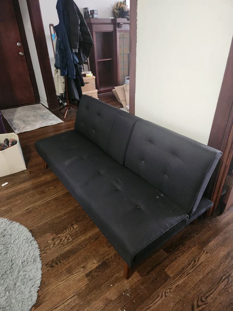 Black Futon