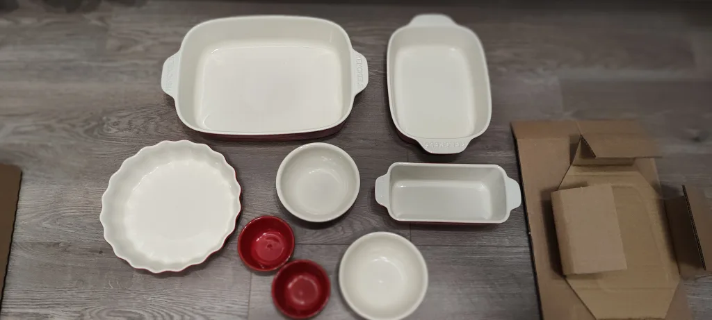 New Henckels 8-Piece Ceramic Bakeware Set image indicator(8)