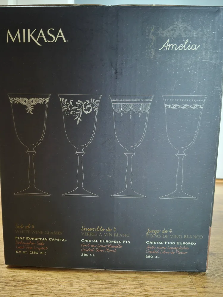 Mikasa Amelia Set of 4 White Wine Glasses - New in Box! image indicator(2)