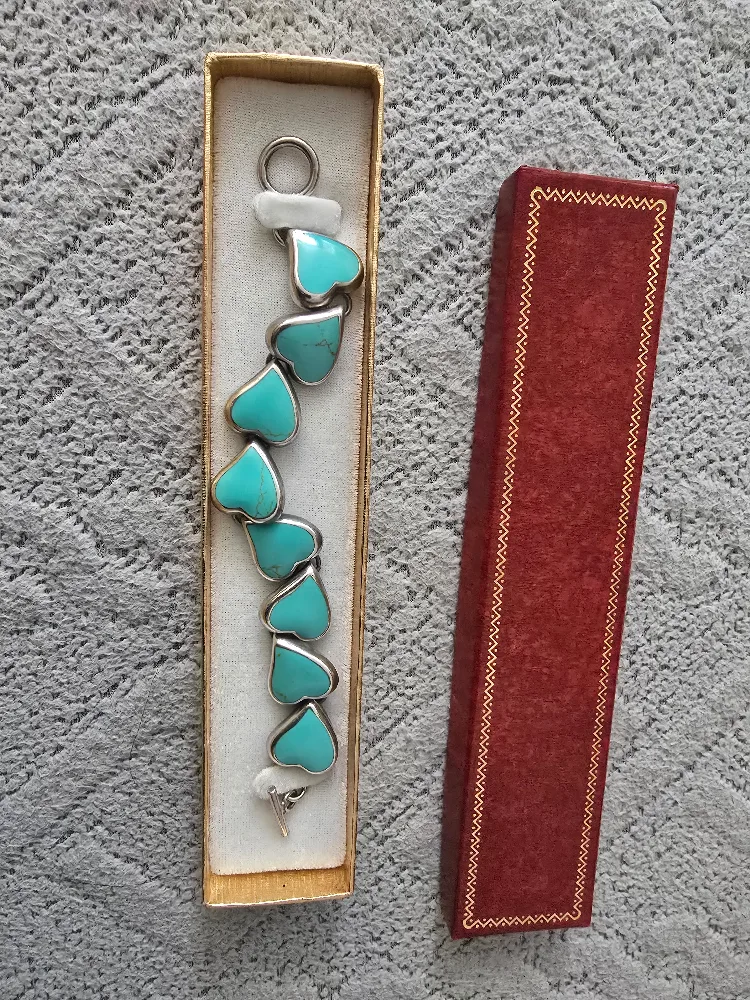 Giftable Heart-Shaped  Sleeping Beauty Turquoise SS925  Bracelet image indicator(7)