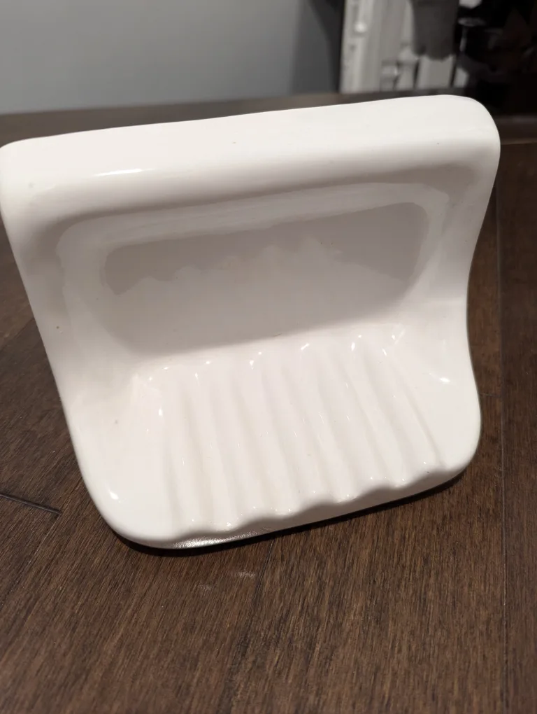 🇨🇦 Never used - Bathroom Fixtures (3 Piece Set) image indicator(3)