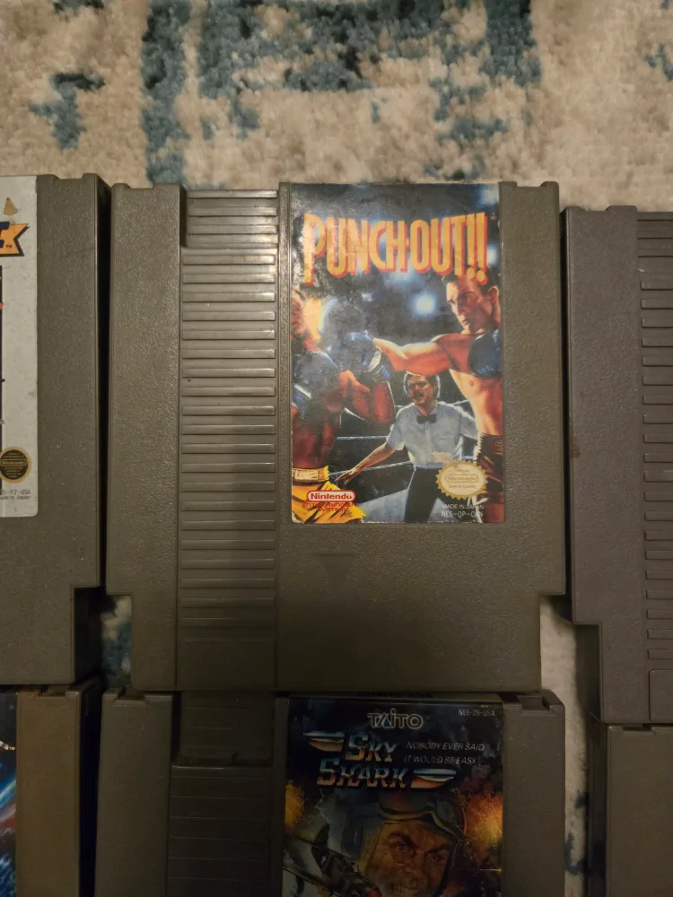 Punchout NES Game thumbnail