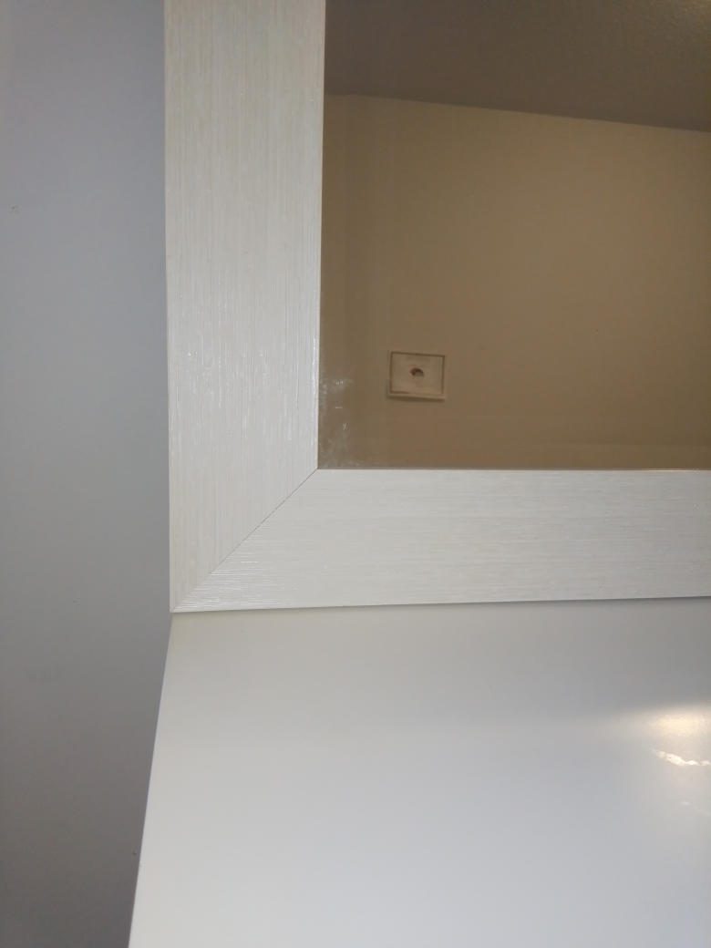 White Vanity Table with Mirror - photo 3