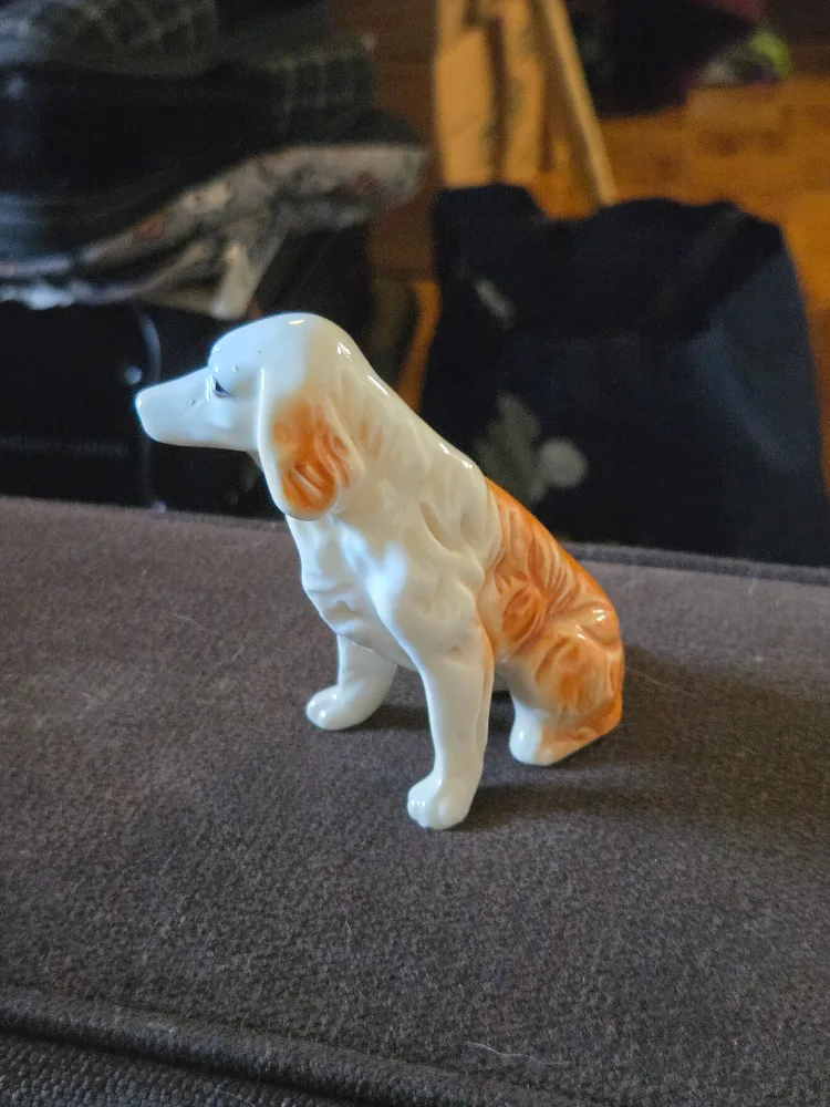 Tarud Dog Figurine image indicator(5)