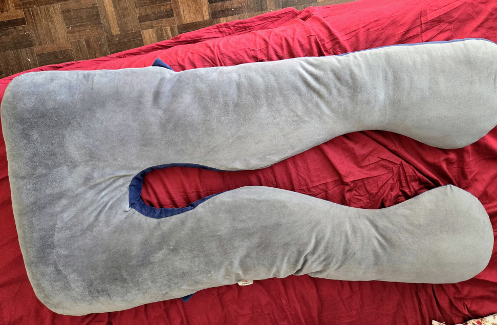 U-Shaped Pregnancy Pillow - Grey