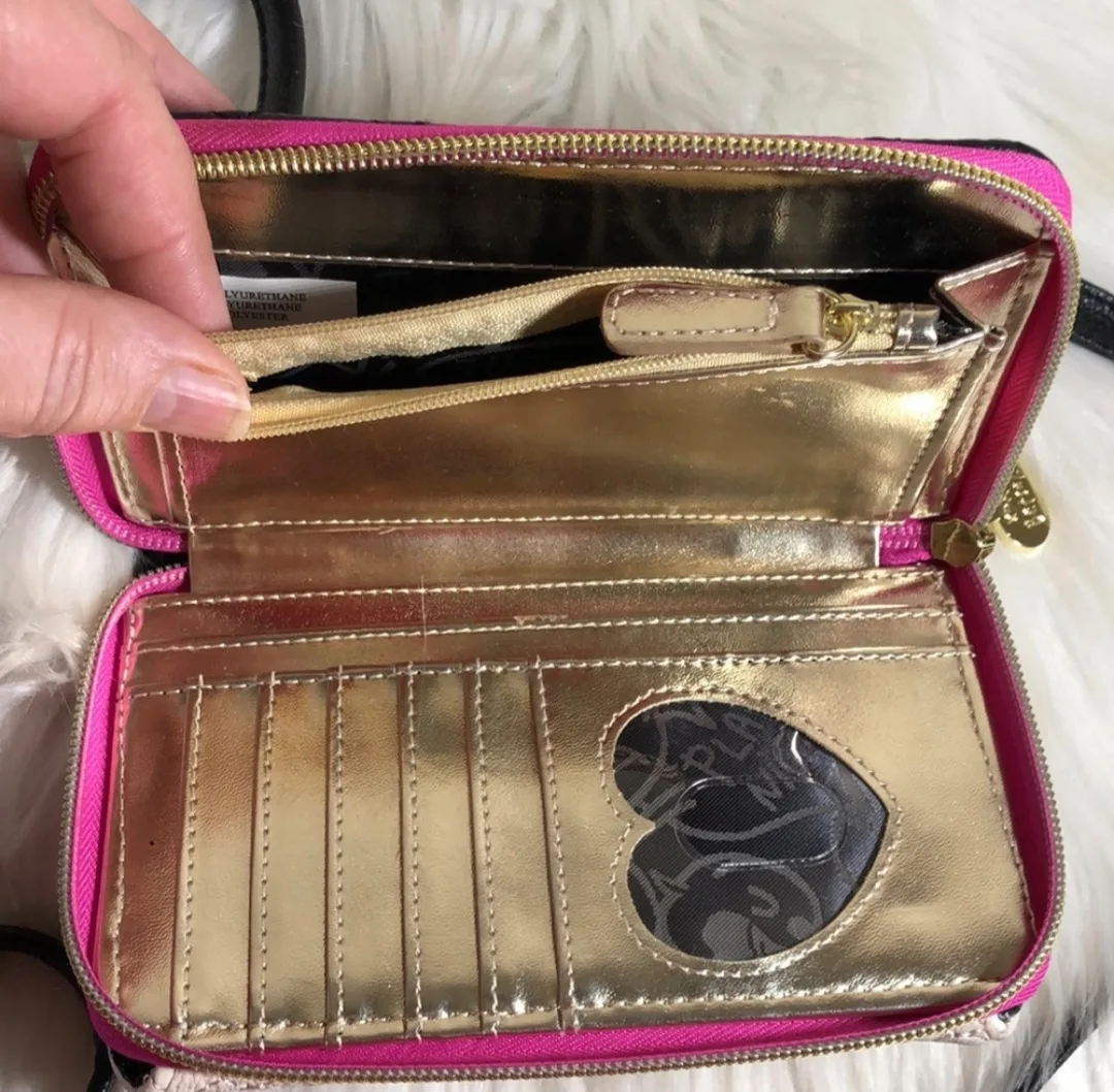 Betsey Johnson Crossbody Wallet image indicator(2)