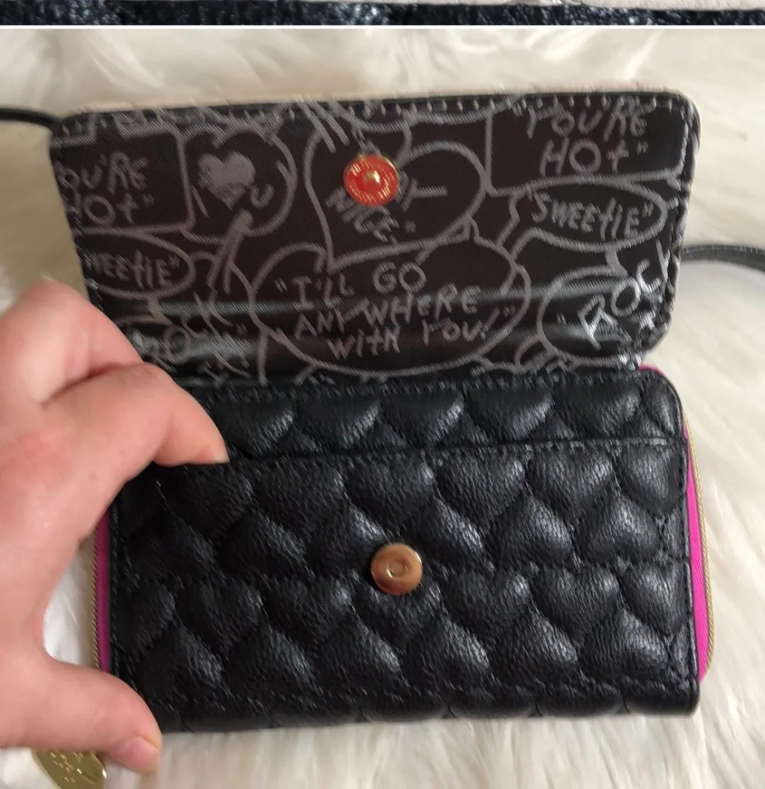 Betsey Johnson Crossbody Wallet image indicator(4)