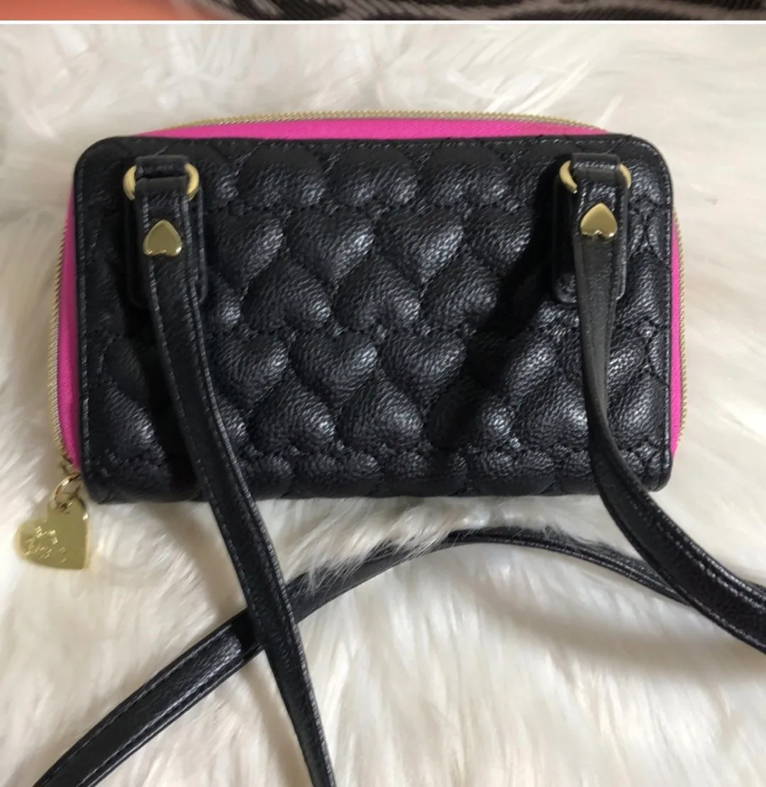 Betsey Johnson Crossbody Wallet image indicator(7)
