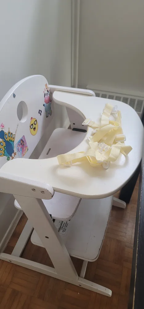 guzzie+Guss High Chair thumbnail