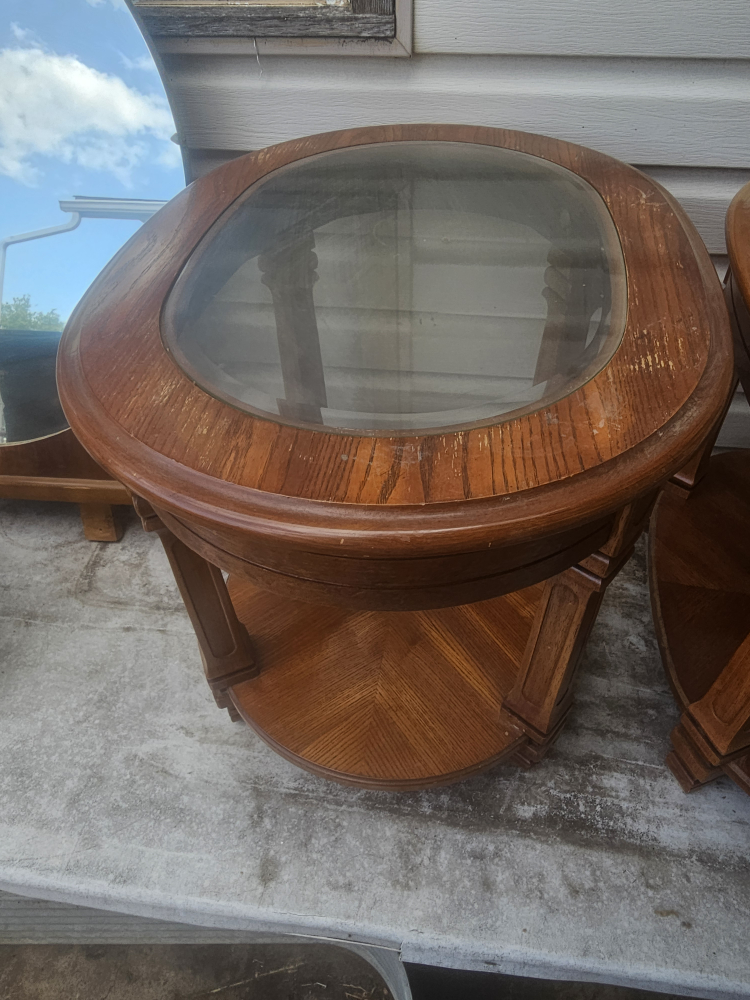 Oval set of 2 wood & Glass End Table - 22 inch