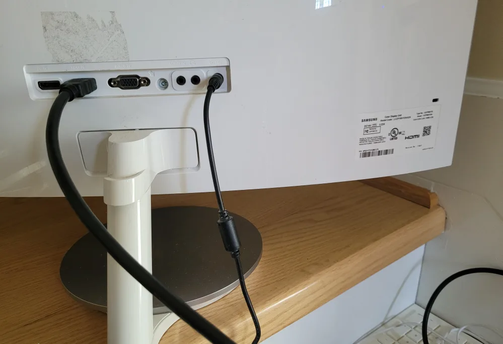 Samsung 27" Curved Monitor LC27F591 image indicator(2)