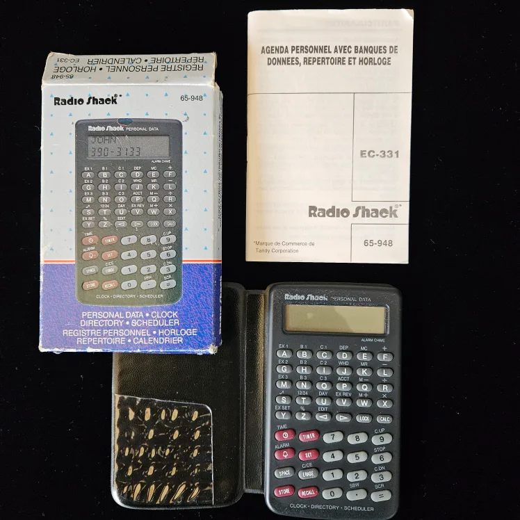 Vintage Radio Shack Personal Data Clock/Directory thumbnail