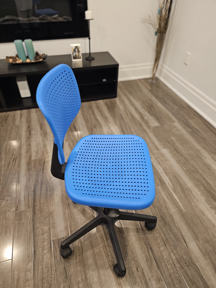IKEA blue swivel chair - photo 2