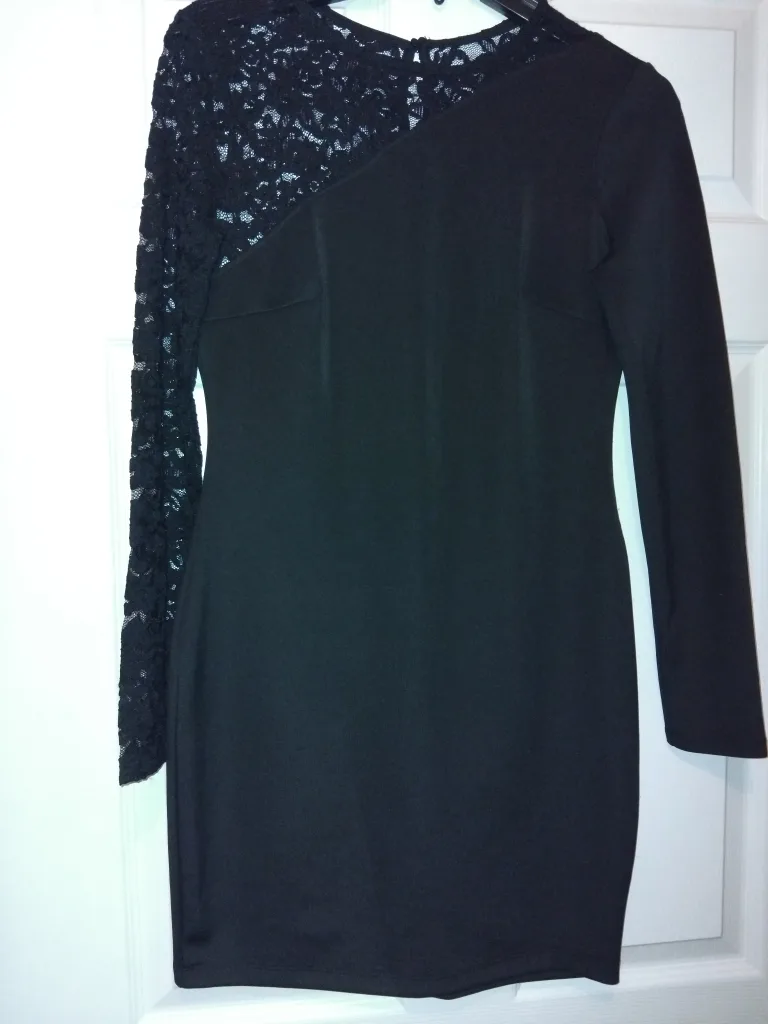 Black Lace Dress image indicator(2)