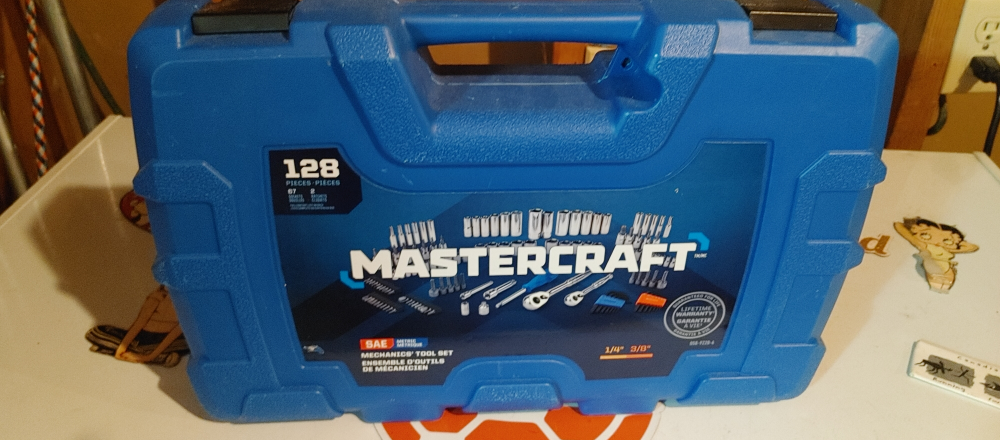 Mastercraft 128-Piece Mechanics Tool Set